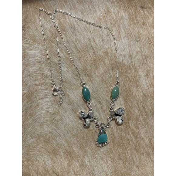 Native Navajo SW Sterling SilverWhite Buffalo & Green Turquoise Cluster Necklace - Picture 1 of 10